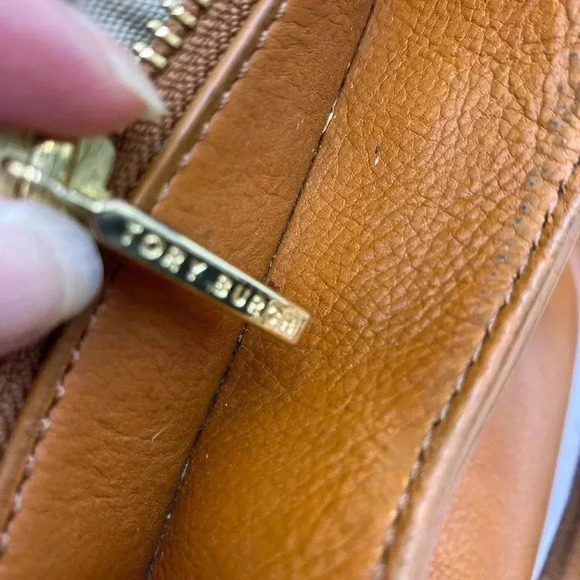 Vintage Tory Burch Bombe Glazed Leather Handbag Zip Top Tote in Luggage tan - Picture 6 of 12